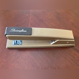 Vintage Beige/Brown Swingline Stapler Model 94-41 Medal Desktop Made in USA